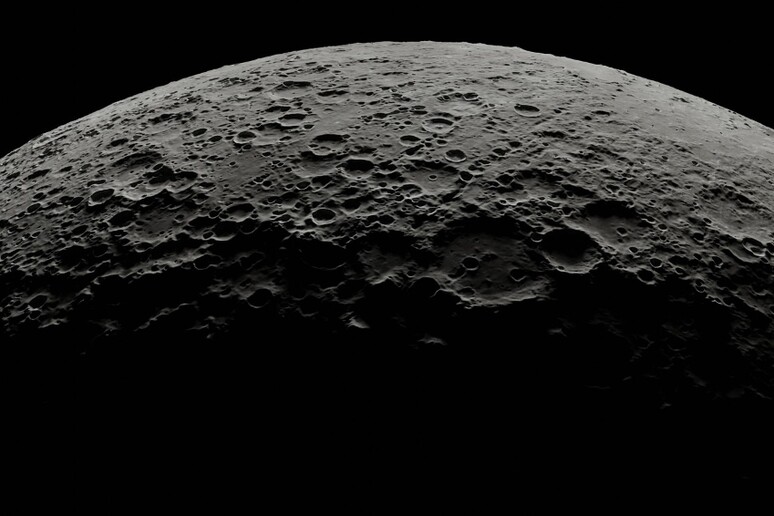 L’intelligenza artificiale scopre più di 100.000 crateri lunari. (fonte: Pixabay) - RIPRODUZIONE RISERVATA