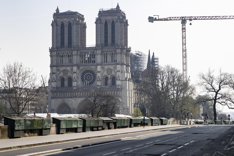 Lockdown a Parigi © ANSA/EPA