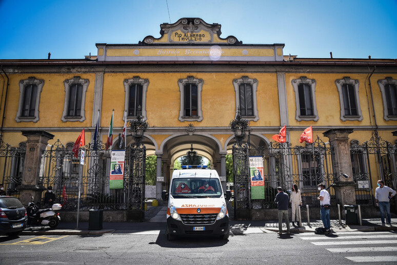 Coronavirus: perquisizioni Gdf Milano al Trivulzio - RIPRODUZIONE RISERVATA