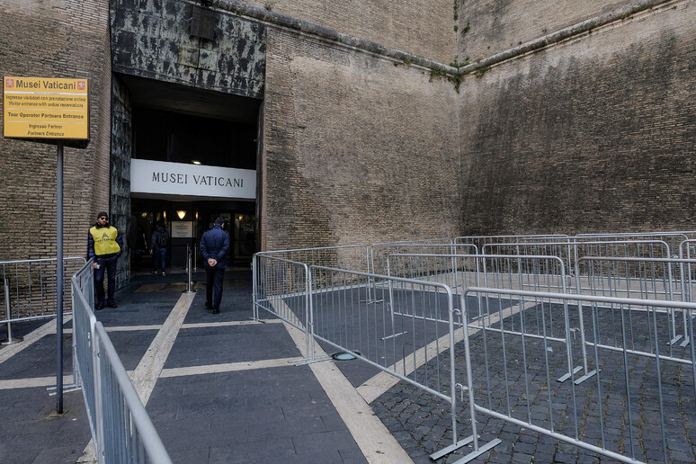 I musei Vaticani (Foto d 'archivio) - RIPRODUZIONE RISERVATA