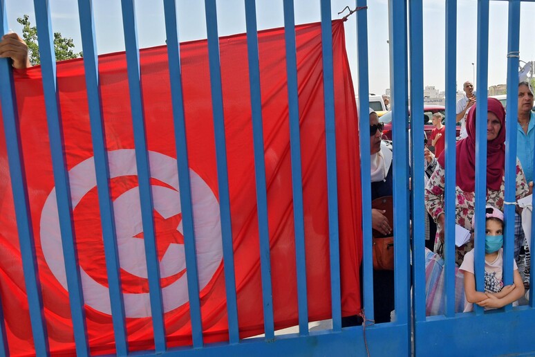 TUNISIA-HEALTH-PROTEST © ANSA/AFP