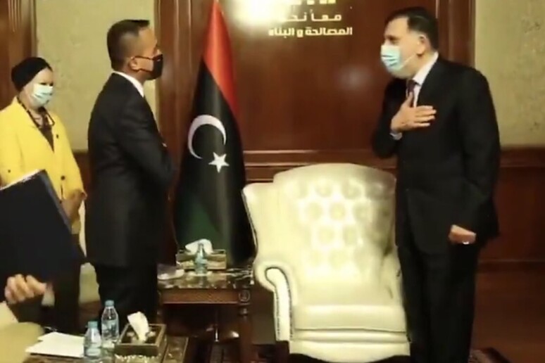 Libia apre a richieste Italia su memorandum migranti - RIPRODUZIONE RISERVATA