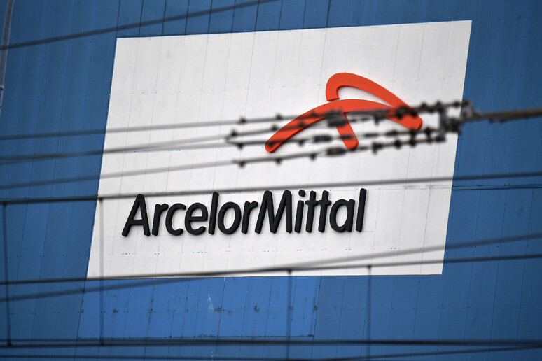 A.Mittal: lo stabilimento di Cornigliano - RIPRODUZIONE RISERVATA