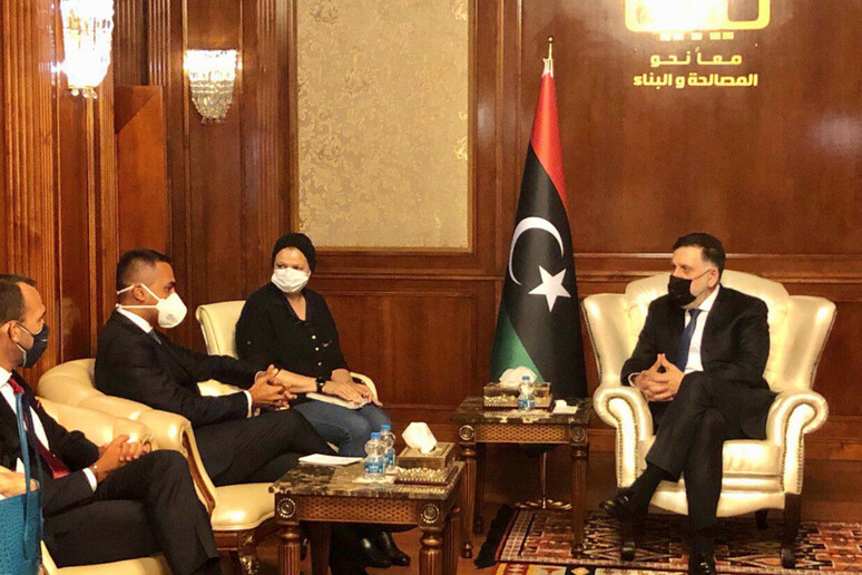Foto ministro Di Maio a Tripoli - RIPRODUZIONE RISERVATA