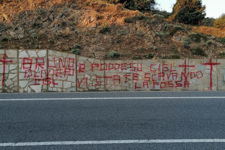 Minacce a sindacalisti in muro Nuoro - RIPRODUZIONE RISERVATA