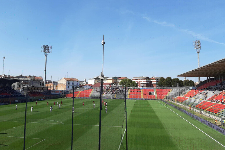 Lo stadio Zini di Cremona, in una immagine di archivio tratta da Wikipedia - RIPRODUZIONE RISERVATA