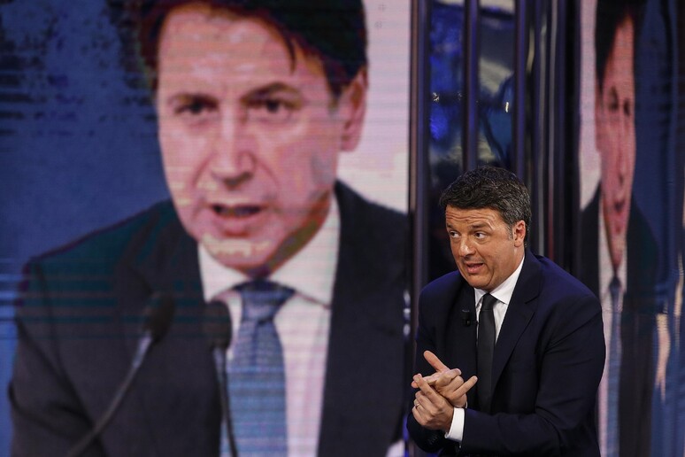 Matteo Renzi a Porta a Porta in una foto d 	'archivio - RIPRODUZIONE RISERVATA