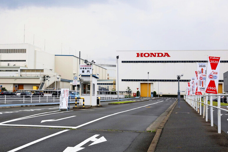 Honda riduce produzione veicoli per carenza di chip - RIPRODUZIONE RISERVATA