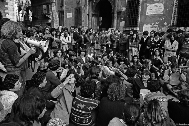Una manifestazione femminista a Verona- foto archivio fotografico Uliano - RIPRODUZIONE RISERVATA