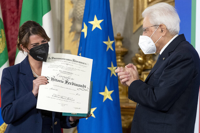 Vittoria Ferdinandi e il presidente Mattarella - RIPRODUZIONE RISERVATA