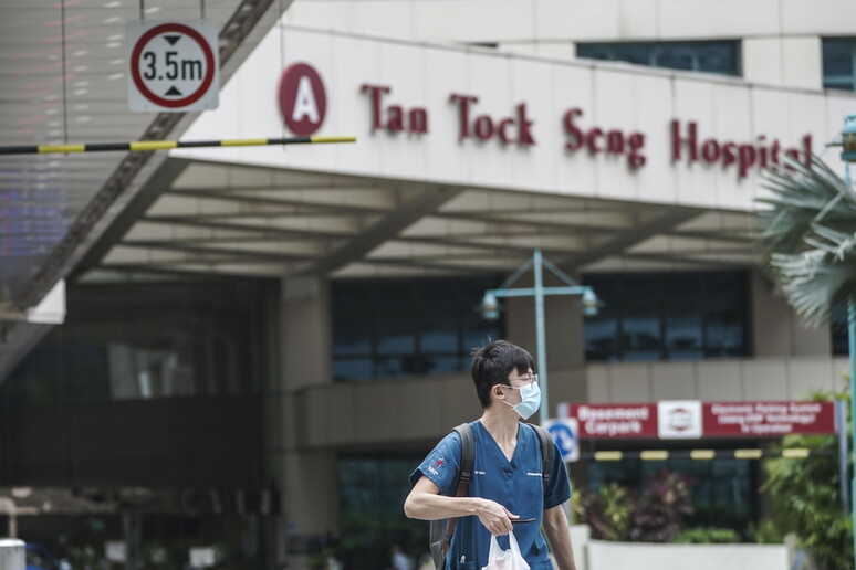 Un ospedale a Singapore - RIPRODUZIONE RISERVATA