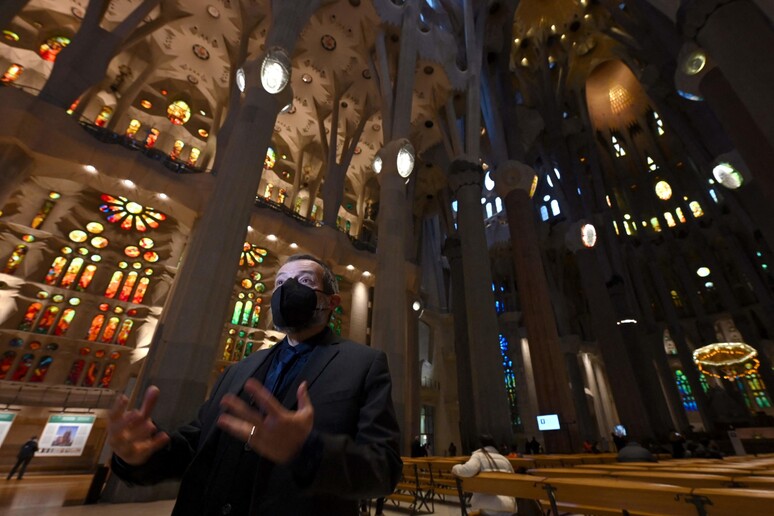 Spagna, sulla Sagrada Familia svetta una nuova torre © ANSA/AFP