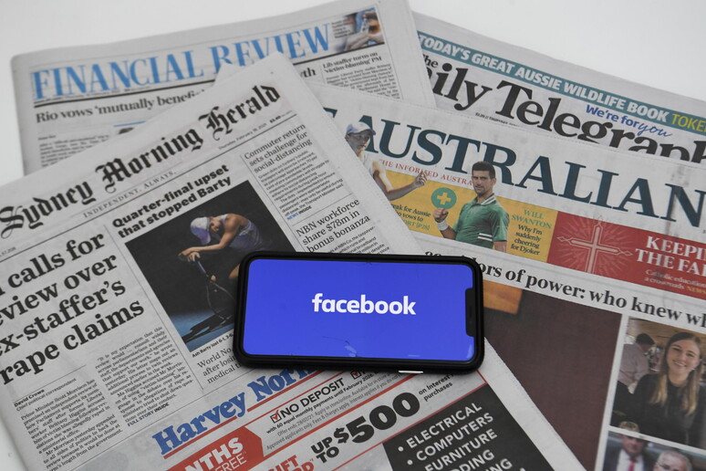 Facebook blocks Australian users from viewing and sharing news © ANSA/EPA
