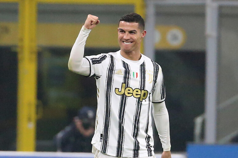 La doppietta di Cristiano Ronaldo contro la Roma - RIPRODUZIONE RISERVATA