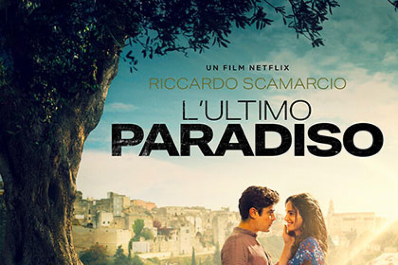 La locandina del film L 'ultimo paradiso - RIPRODUZIONE RISERVATA