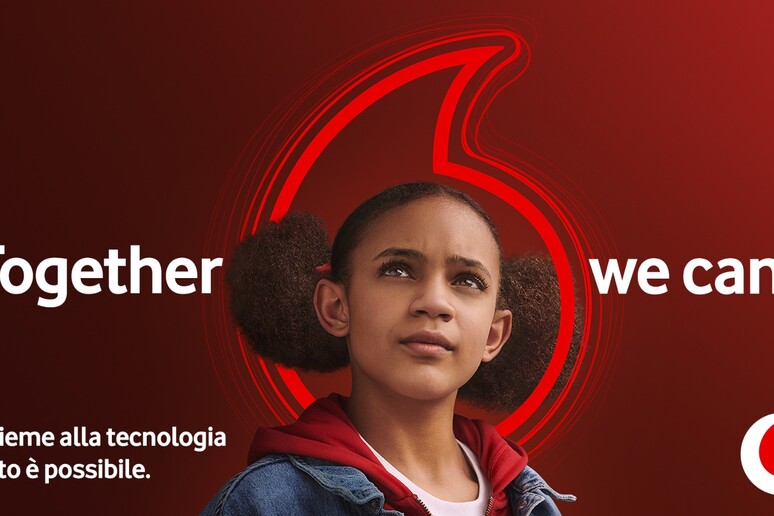Vodafone,  'Together we can ' - RIPRODUZIONE RISERVATA