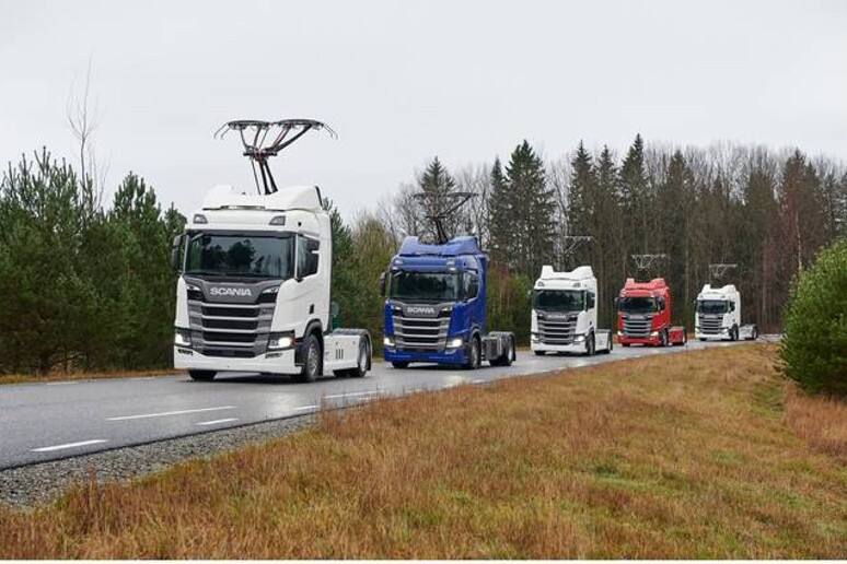 Scania, altri 7 veicoli su autostrada elettrificata tedesca - RIPRODUZIONE RISERVATA