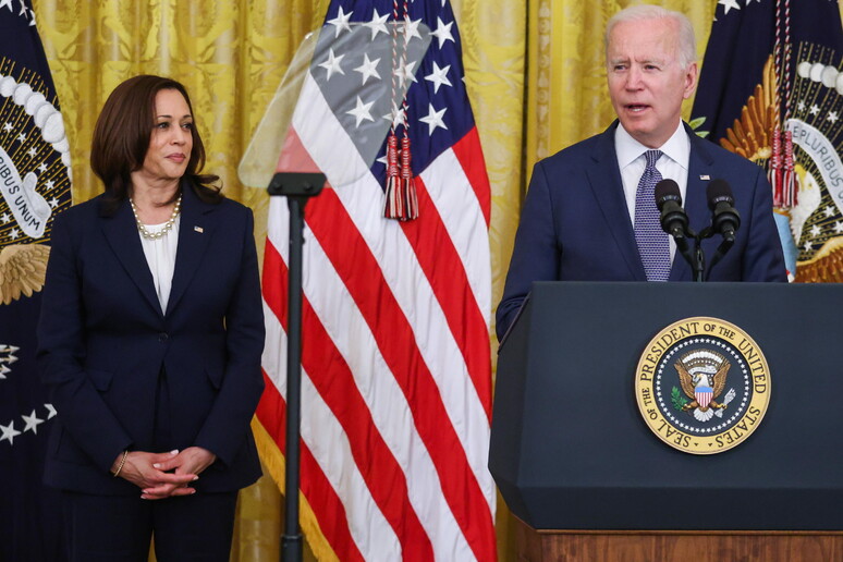 Il presidente Usa Joe Biden e la vice Kamala Harris © ANSA/EPA
