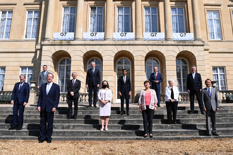 I ministri delle finanze del G7, nella recente riunione a Londra © ANSA/EPA