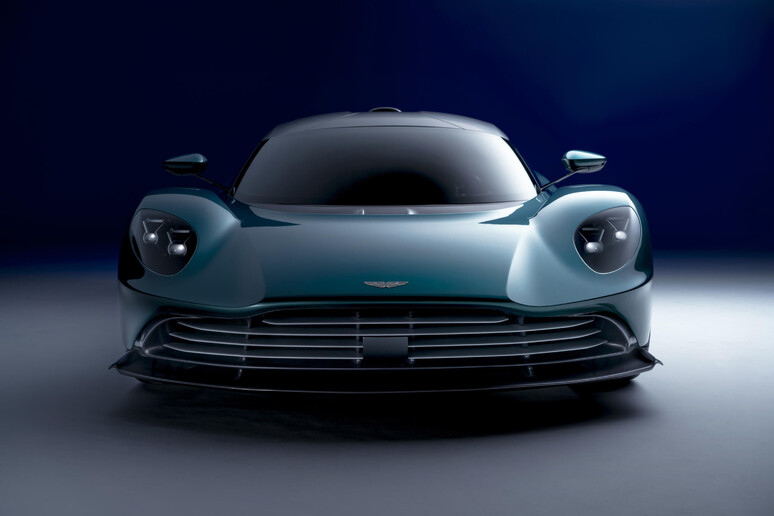 Aston Martin Valhalla, supercar in arrivo dal futuro © ANSA/Dominic Fraser