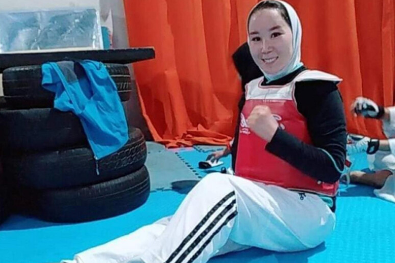 L 	'atleta paralimpica afgana Zakia - RIPRODUZIONE RISERVATA