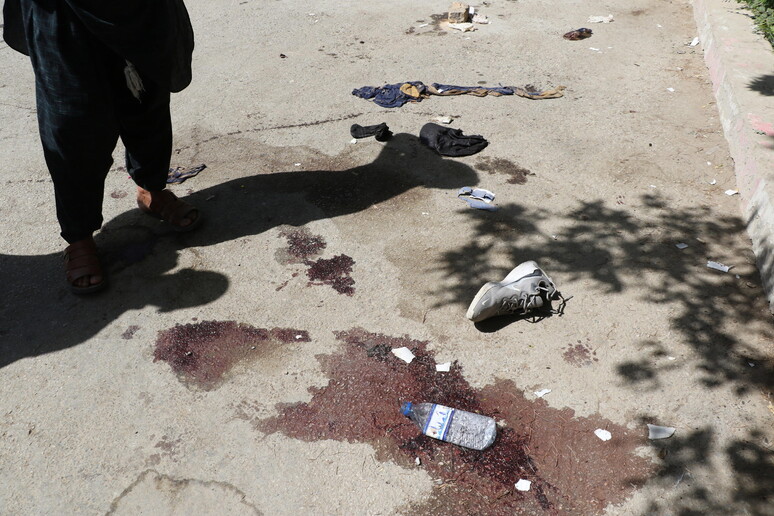 Un attentato in Afghanistan © ANSA/EPA