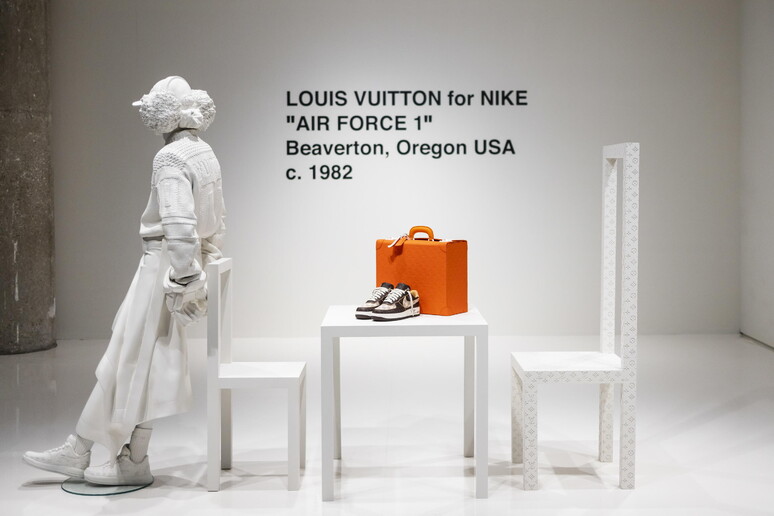 Louis Vuitton presenta le nuove Air Force 1 in collaborazione con Nike