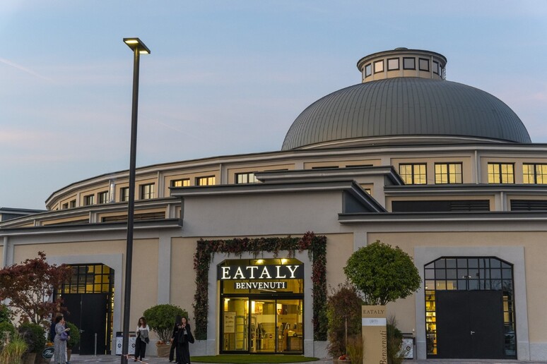 Apre a Verona Eataly, cibo e arte nel 15/o store italiano - RIPRODUZIONE RISERVATA