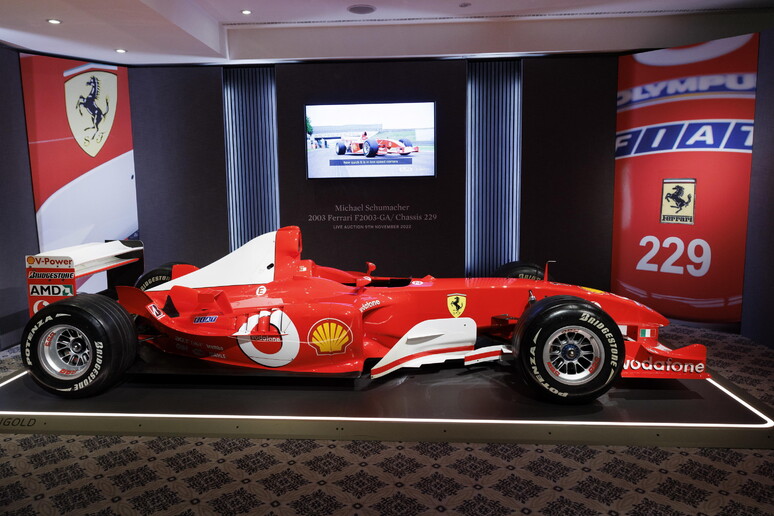 Asta record per Ferrari F1 2003 di Schumacher, pagata 13,1 mln © ANSA/EPA