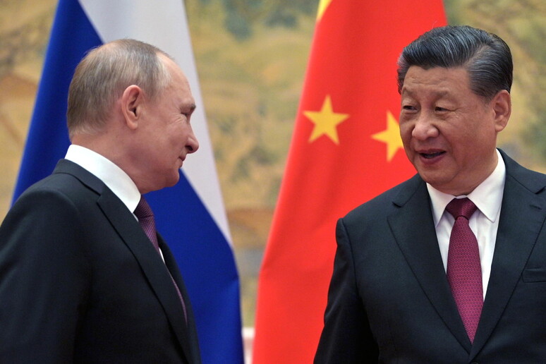 Ucraina: telefonata tra Xi e Putin © ANSA/EPA