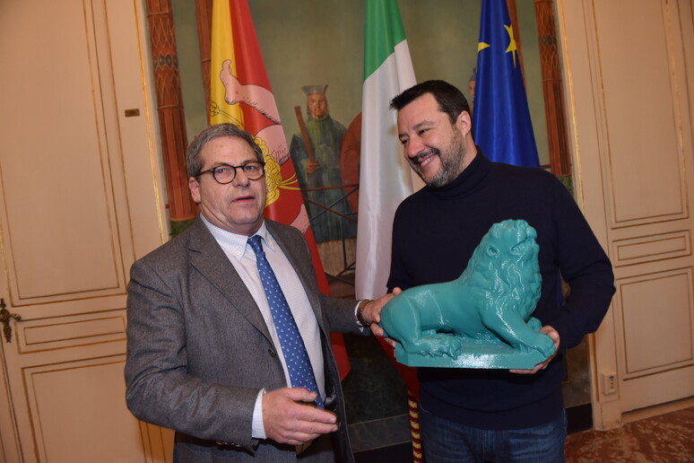 Matteo Salvini e Gianfranco Miccichè - RIPRODUZIONE RISERVATA