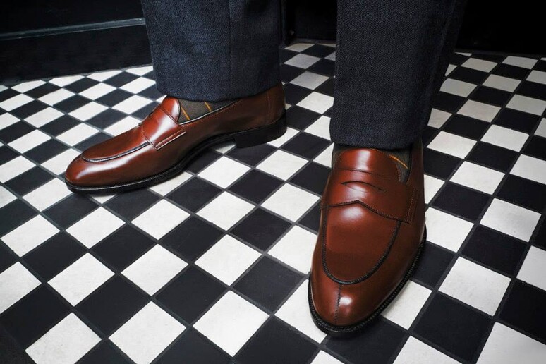 Loafer (mocassini) di Wildsmith Shoes di Londra - RIPRODUZIONE RISERVATA