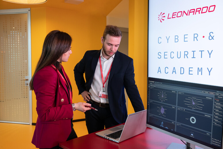 Leonardo: nasce a Genova la Cyber &amp; Security Academy - RIPRODUZIONE RISERVATA