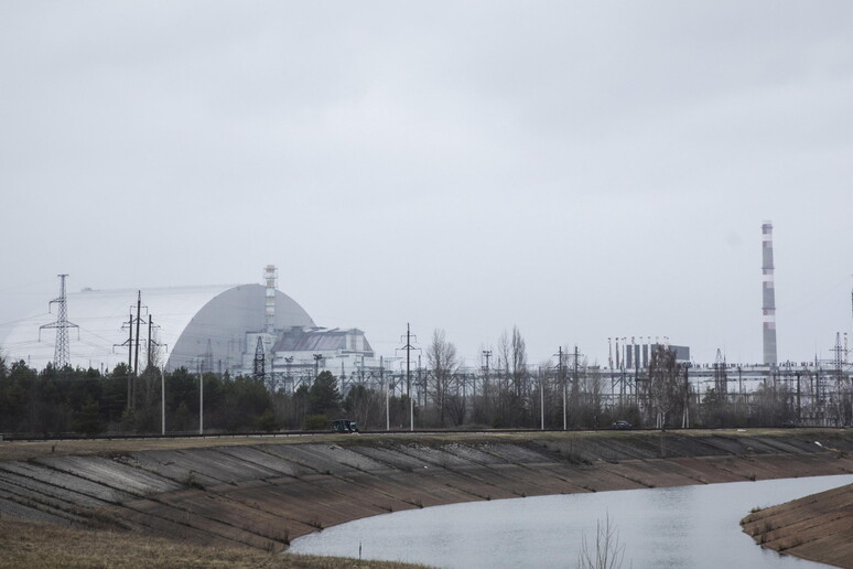 Una veduta della centrale nucleare di Chernobyl © ANSA/EPA