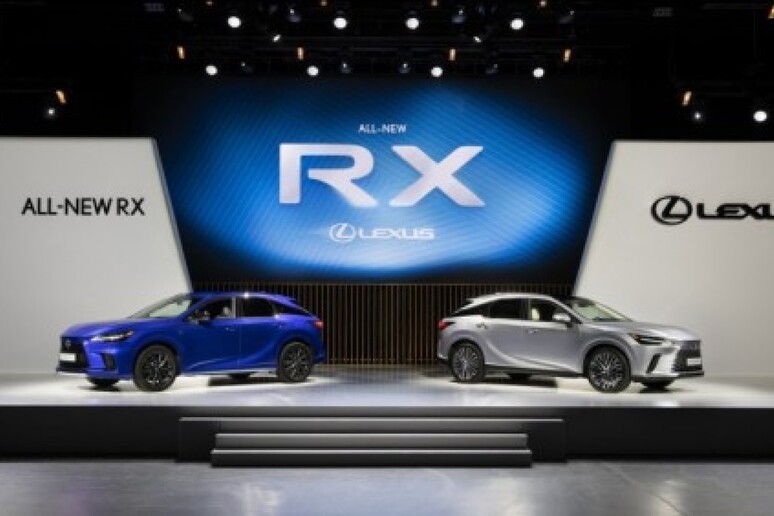 Lexus RX, debutta la quinta generazione - RIPRODUZIONE RISERVATA