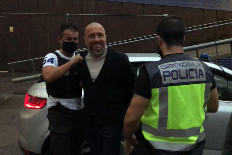 Il boss della  'Ndrangheta Vittorio Raso dopo l 'arresto a Barcellona nell 'ottobre del 2020 -     RIPRODUZIONE RISERVATA