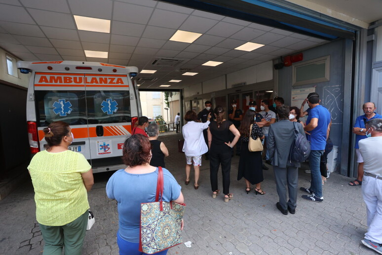Bimbo morto a Sharm: genitori a Palermo in ospedale - RIPRODUZIONE RISERVATA