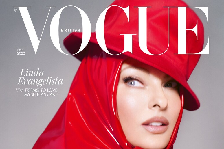 Linda Evangelista su Vogue Uk fotografata da  Steven Meisel - RIPRODUZIONE RISERVATA