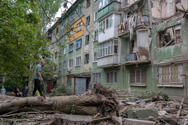 I danni dei bombardamenti a Mykolaiv, foto di archivio © ANSA/AFP