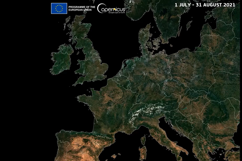 Una delle immagini di Copernicus sulla siccità in Europa nell 'estate 2022 (fonte: Copernicus) - RIPRODUZIONE RISERVATA