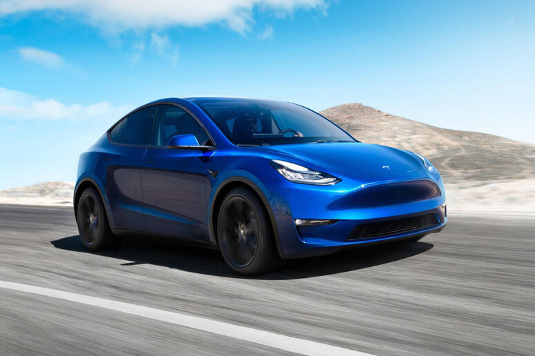 In Europa calano i prezzi di Tesla Model 3 e Model Y - RIPRODUZIONE RISERVATA