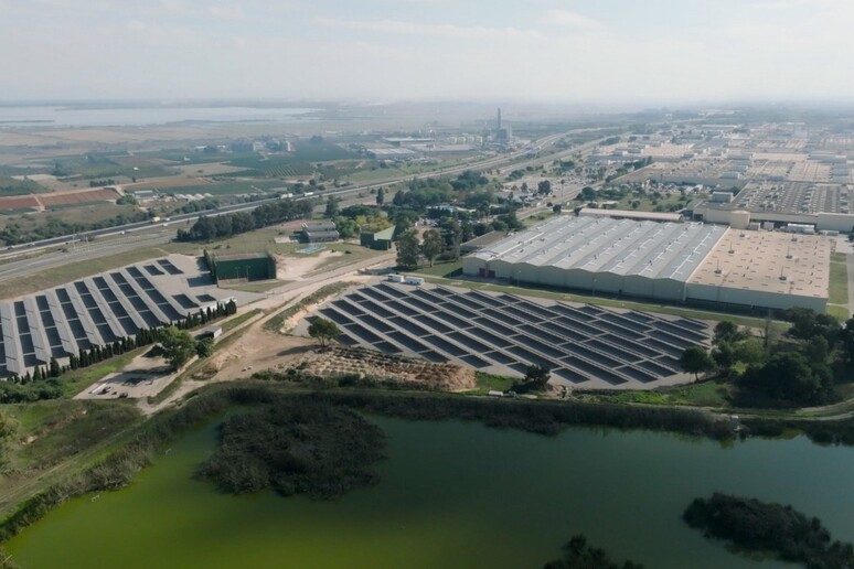 Ford annuncia un nuovo impianto a energia solare - RIPRODUZIONE RISERVATA