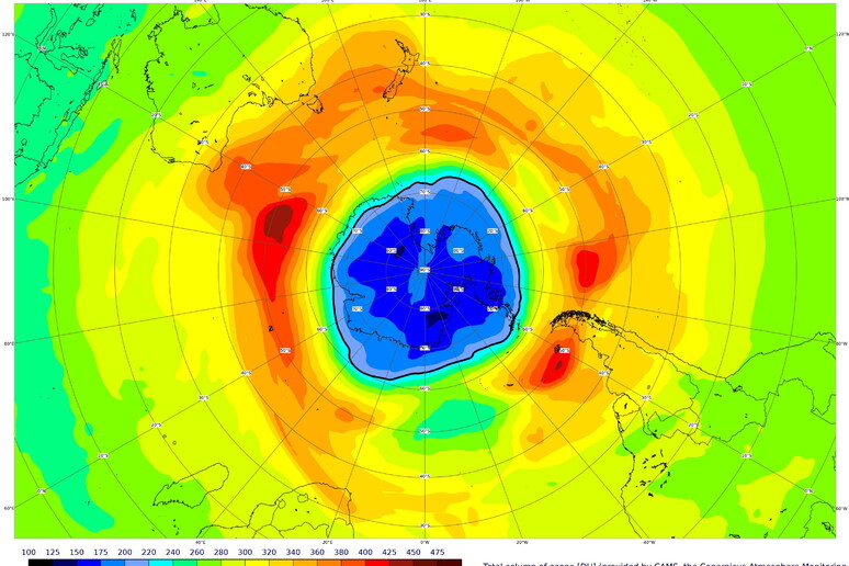 La mappa del buco dell 'ozono al Polo Sud. Foto ESA - RIPRODUZIONE RISERVATA