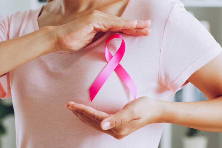 Tumore al seno, in Italia test genomici indicati per 13mila donne -     RIPRODUZIONE RISERVATA