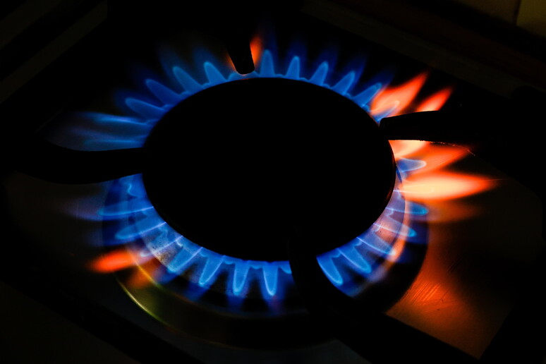 Un fornello a gas © ANSA/EPA