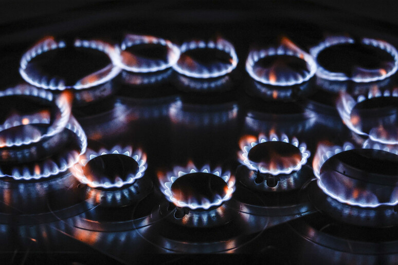 L 'Ue propone la proroga di un anno del price cap sul gas - RIPRODUZIONE RISERVATA