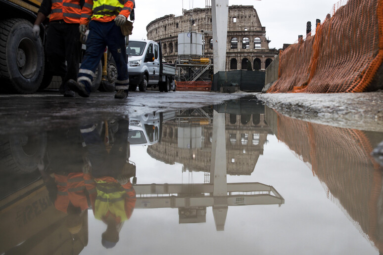 'Cantieri anche h24', Roma spinge sul Giubileo dopo flop Expo