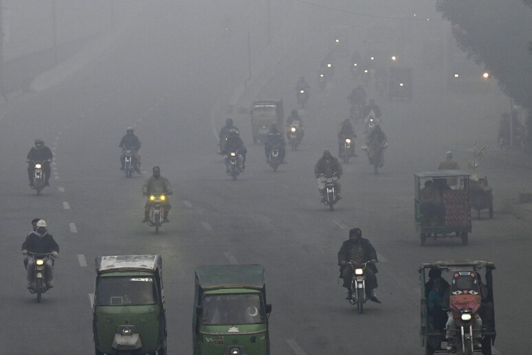 Inquinamento in Pakistan © ANSA/AFP