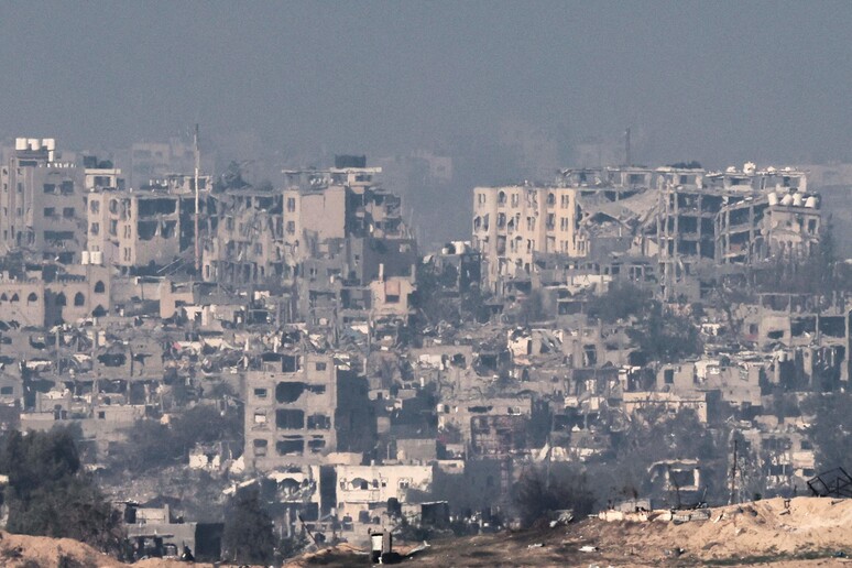 Israele,  'colpiti oltre 400 obiettivi da fine della pausa ' © ANSA/AFP