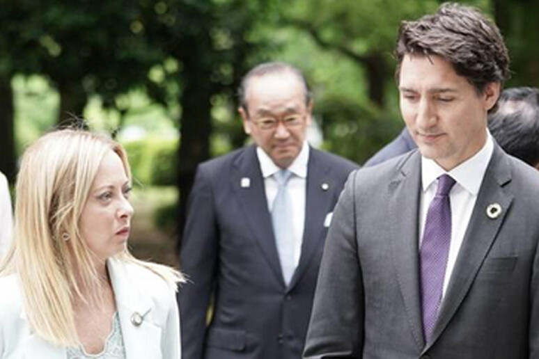 Giorgia Meloni e Justin Trudeau al G7 in Giappone - RIPRODUZIONE RISERVATA